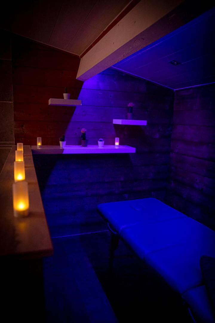 Le Spa Du Cabanon: Cabanon De Luxe Avec Spa Entierement Privatif 瓦拉日丁 外观 照片
